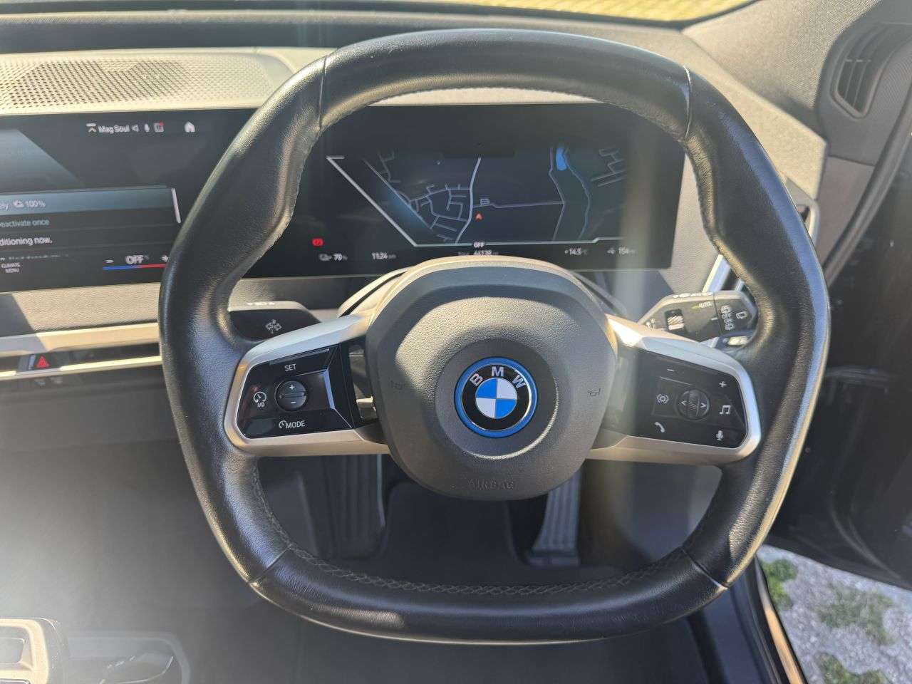 2022 BMW IX 2022 BMW IX