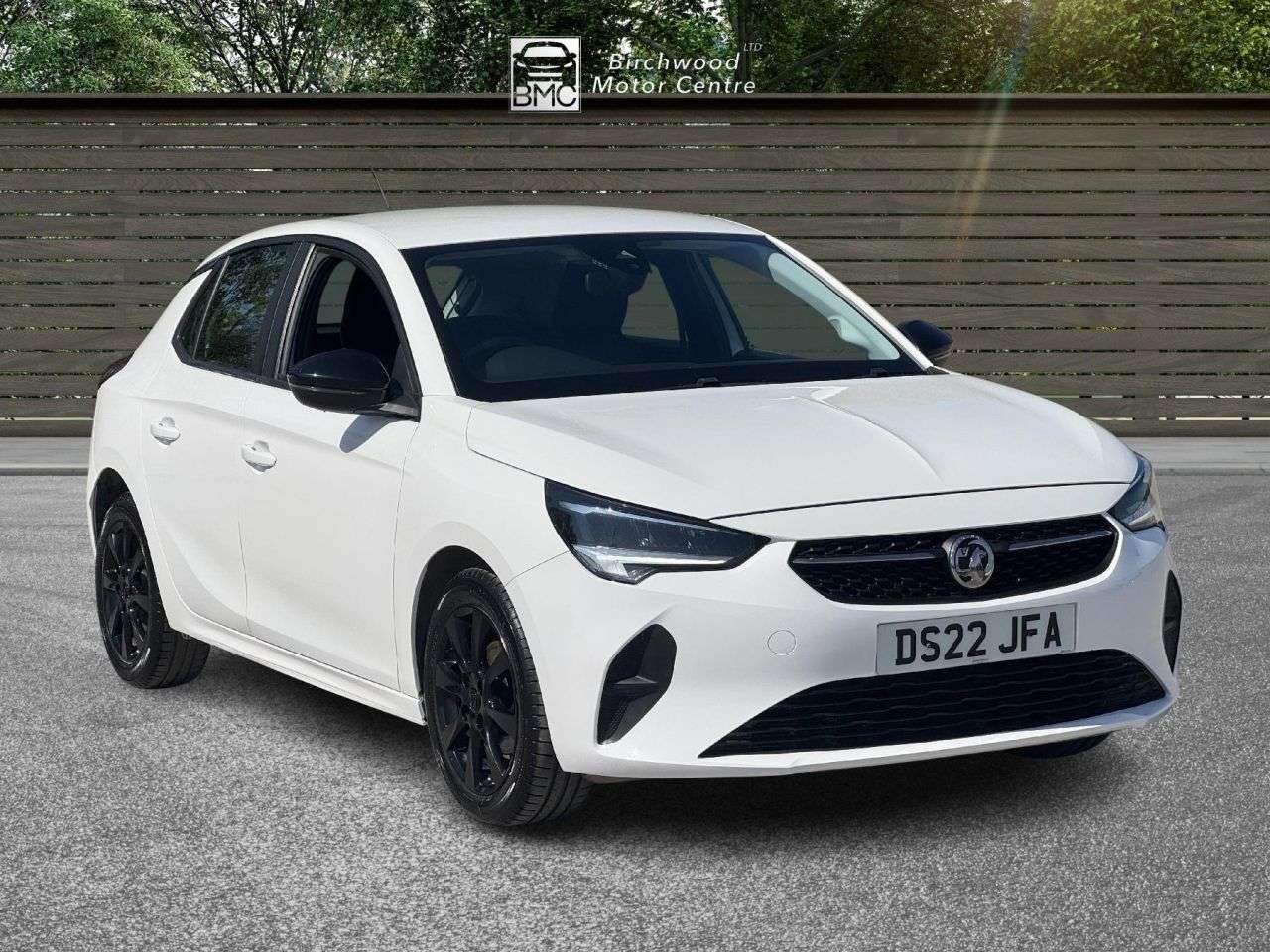 A 2022 VAUXHALL CORSA 1.2 SE Edition Hatchback 5dr Petrol Manual Euro 6 (75 ps) SERVICE HISTORY A 2022 VAUXHALL CORSA 1.2 SE Edition Hatchback 5dr Petrol Manual Euro 6 (75 ps) SERVICE HISTORY