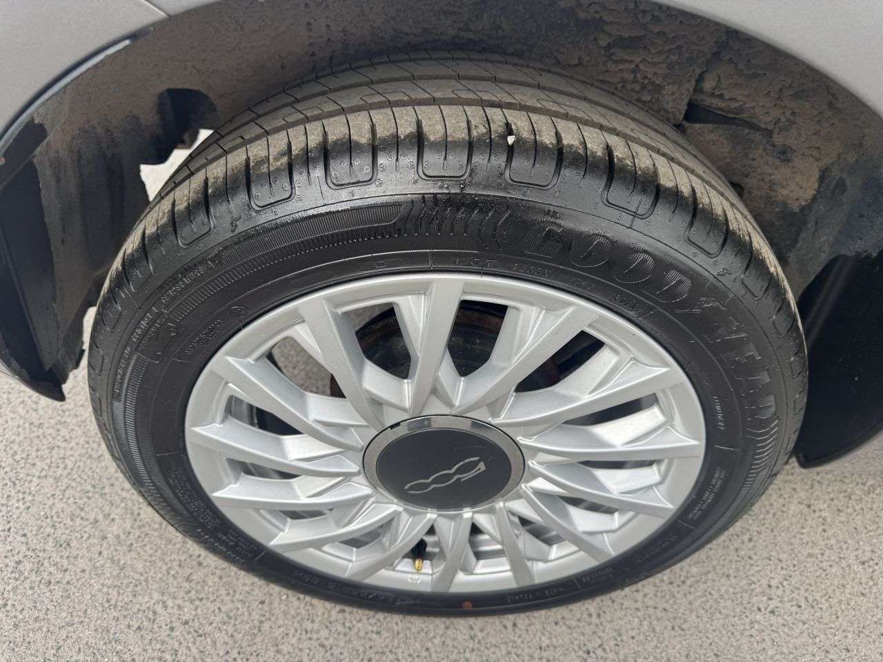 2023 FIAT 500 2023 FIAT 500