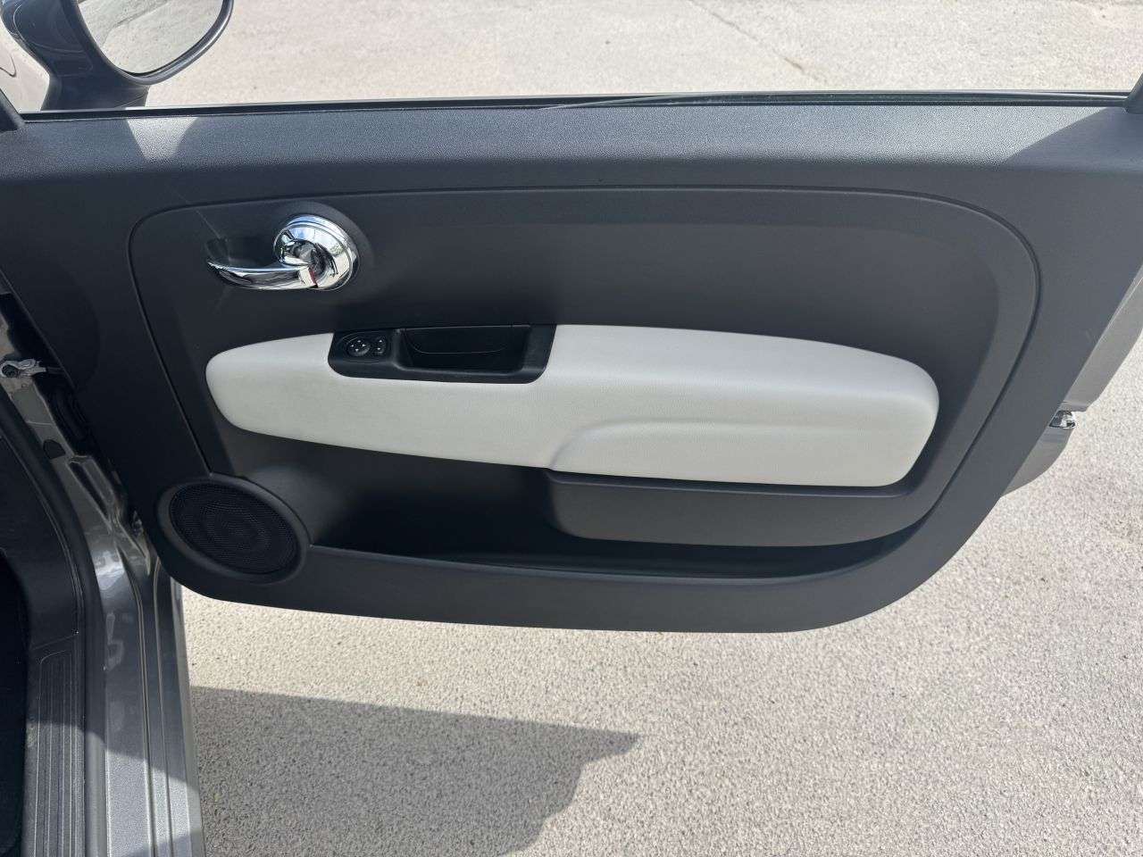 2023 FIAT 500 2023 FIAT 500