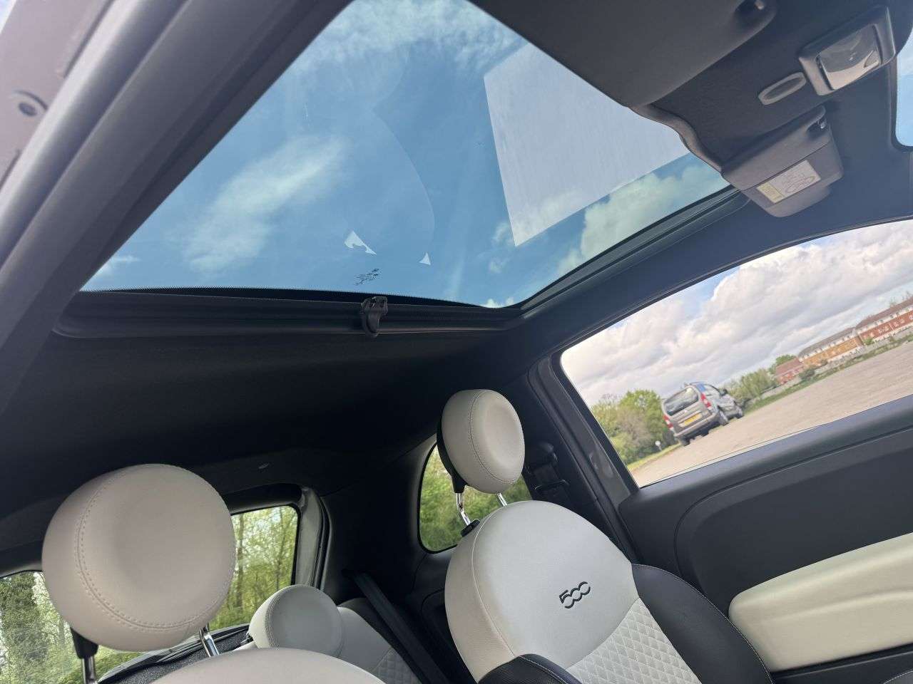 2023 FIAT 500 2023 FIAT 500