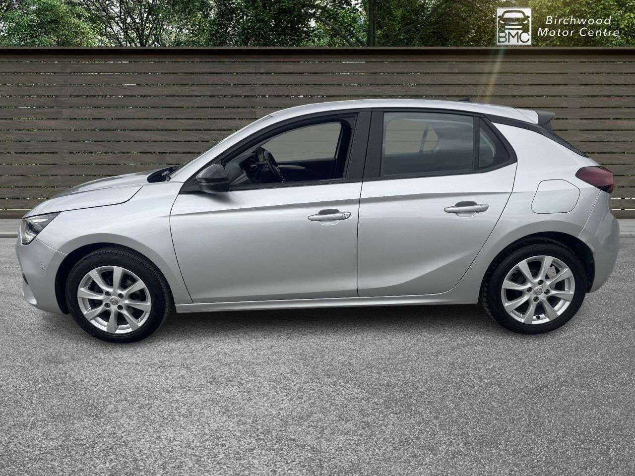 A 2022 VAUXHALL CORSA 1.2 SE Edition Hatchback 5dr Petrol Manual Euro 6 (75 ps) SERVICE HISTORY A 2022 VAUXHALL CORSA 1.2 SE Edition Hatchback 5dr Petrol Manual Euro 6 (75 ps) SERVICE HISTORY