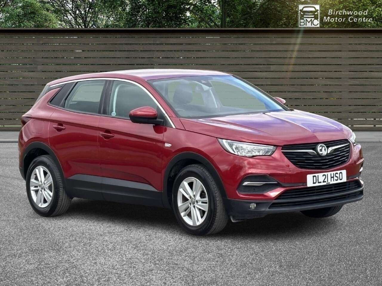 A 2021 VAUXHALL GRANDLAND X 1.2 Turbo SE Premium SUV 5dr Petrol Auto Euro 6 (s/s) (130 ps) SERVICE HIST A 2021 VAUXHALL GRANDLAND X 1.2 Turbo SE Premium SUV 5dr Petrol Auto Euro 6 (s/s) (130 ps) SERVICE HIST
