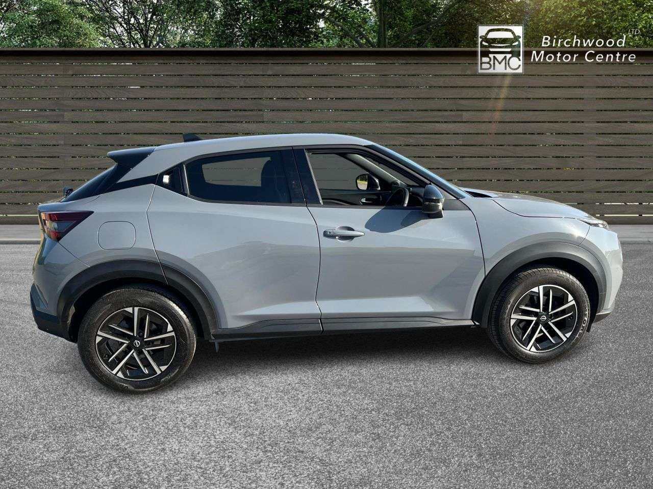 A 2025 NISSAN JUKE 1.0 DIG-T N-Connecta SUV 5dr Petrol DCT Auto Euro 6 (s/s) (114 ps) SERVICE A 2025 NISSAN JUKE 1.0 DIG-T N-Connecta SUV 5dr Petrol DCT Auto Euro 6 (s/s) (114 ps) SERVICE