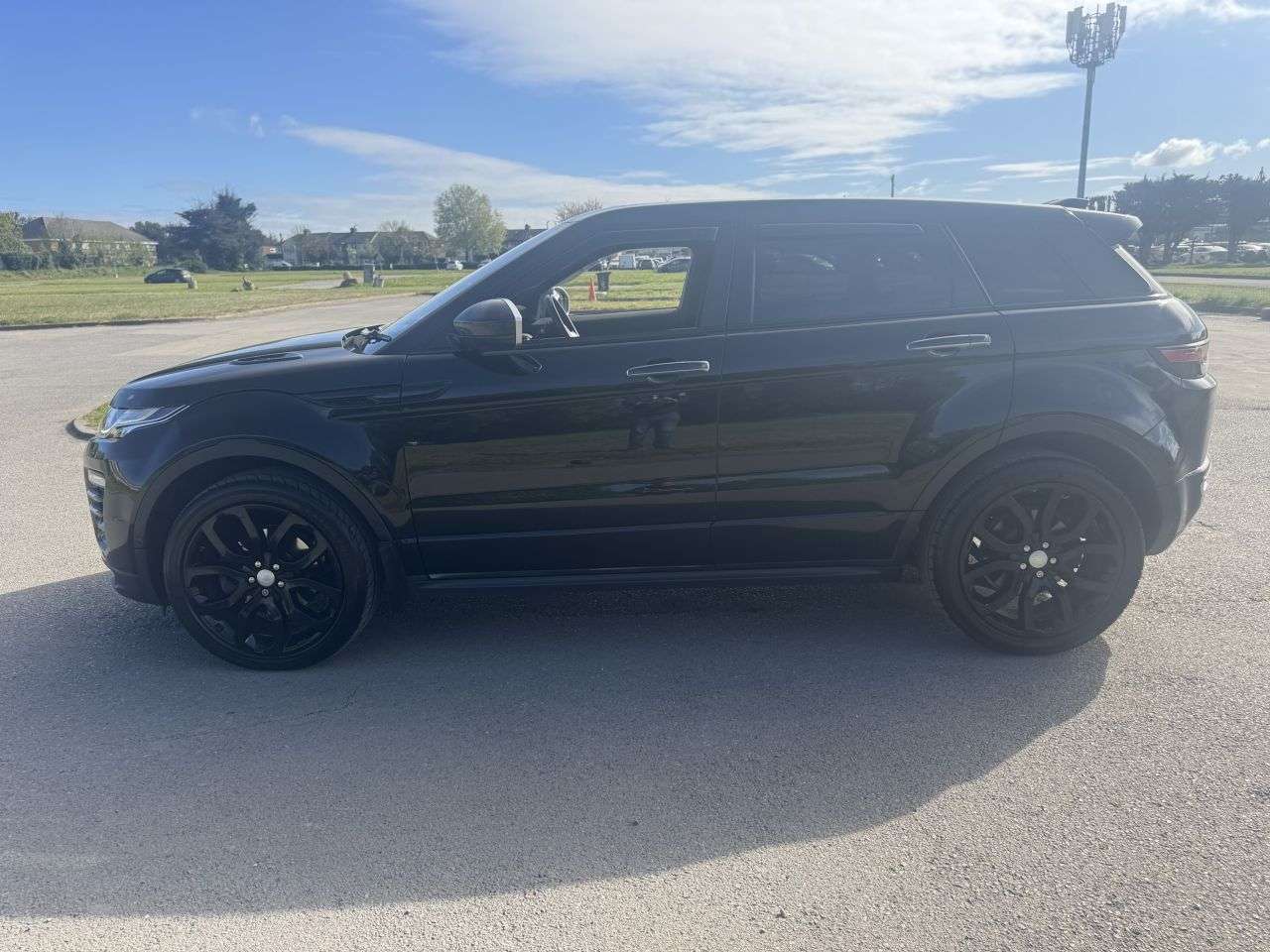 2017 LAND ROVER RANGE ROVER EVOQUE 2017 LAND ROVER RANGE ROVER EVOQUE