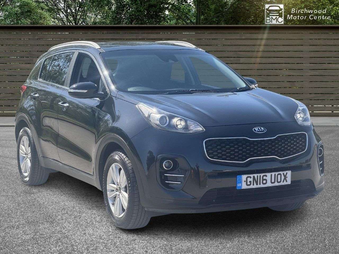 A 2016 KIA SPORTAGE 1.7 CRDi 2 SUV 5dr Diesel Manual Euro 6 (s/s) (114 bhp) A 2016 KIA SPORTAGE 1.7 CRDi 2 SUV 5dr Diesel Manual Euro 6 (s/s) (114 bhp)