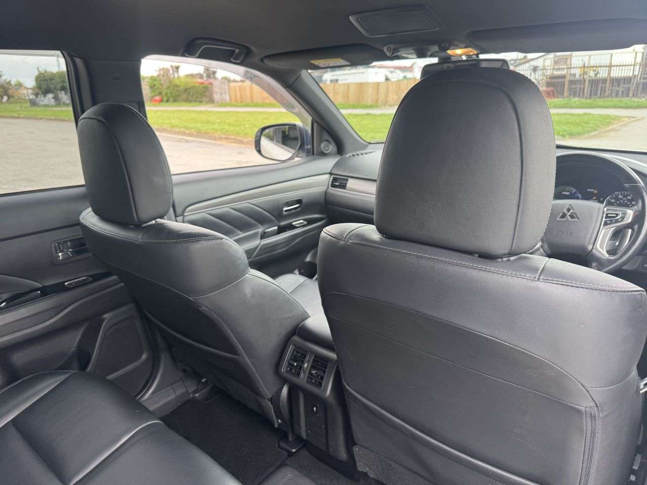 2018 MITSUBISHI OUTLANDER 2018 MITSUBISHI OUTLANDER