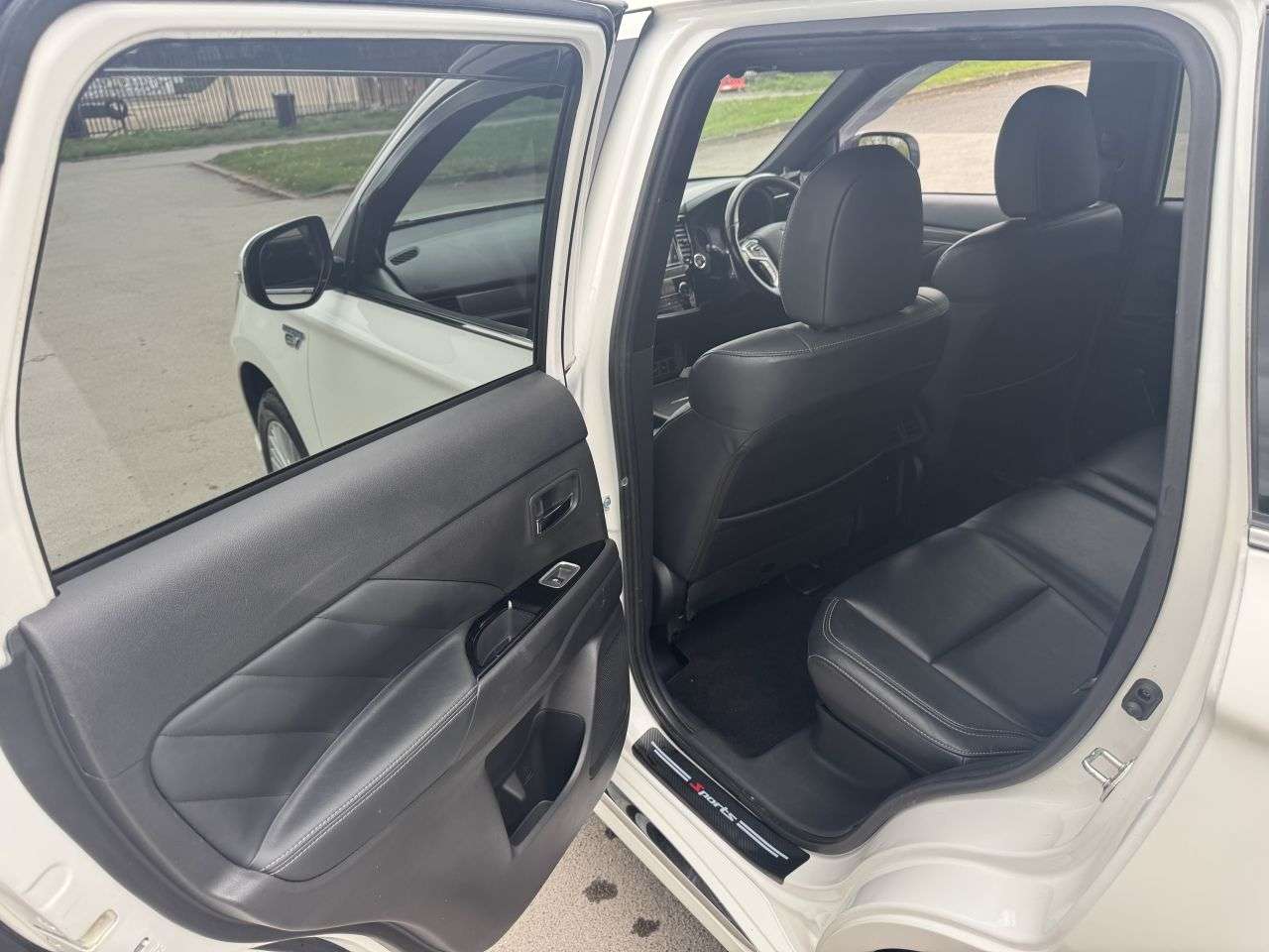 2018 MITSUBISHI OUTLANDER 2018 MITSUBISHI OUTLANDER