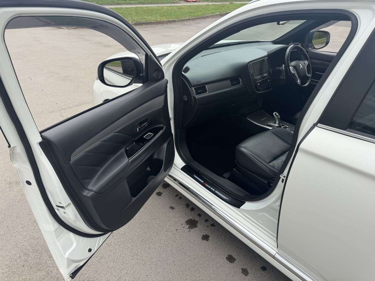 2018 MITSUBISHI OUTLANDER 2018 MITSUBISHI OUTLANDER