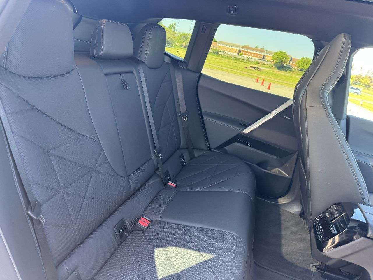 2022 BMW IX 2022 BMW IX