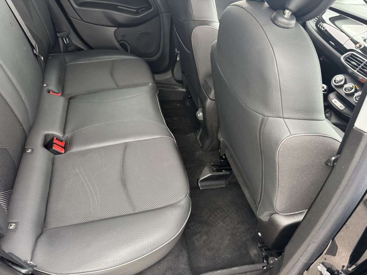 2019 FIAT 500X 2019 FIAT 500X