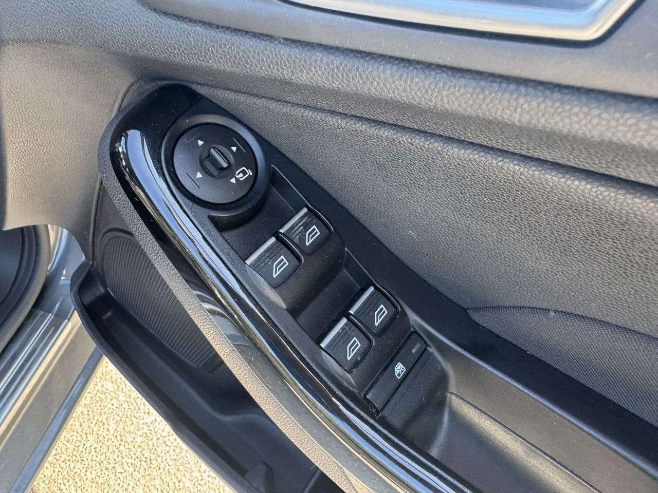 2017 FORD FIESTA 2017 FORD FIESTA
