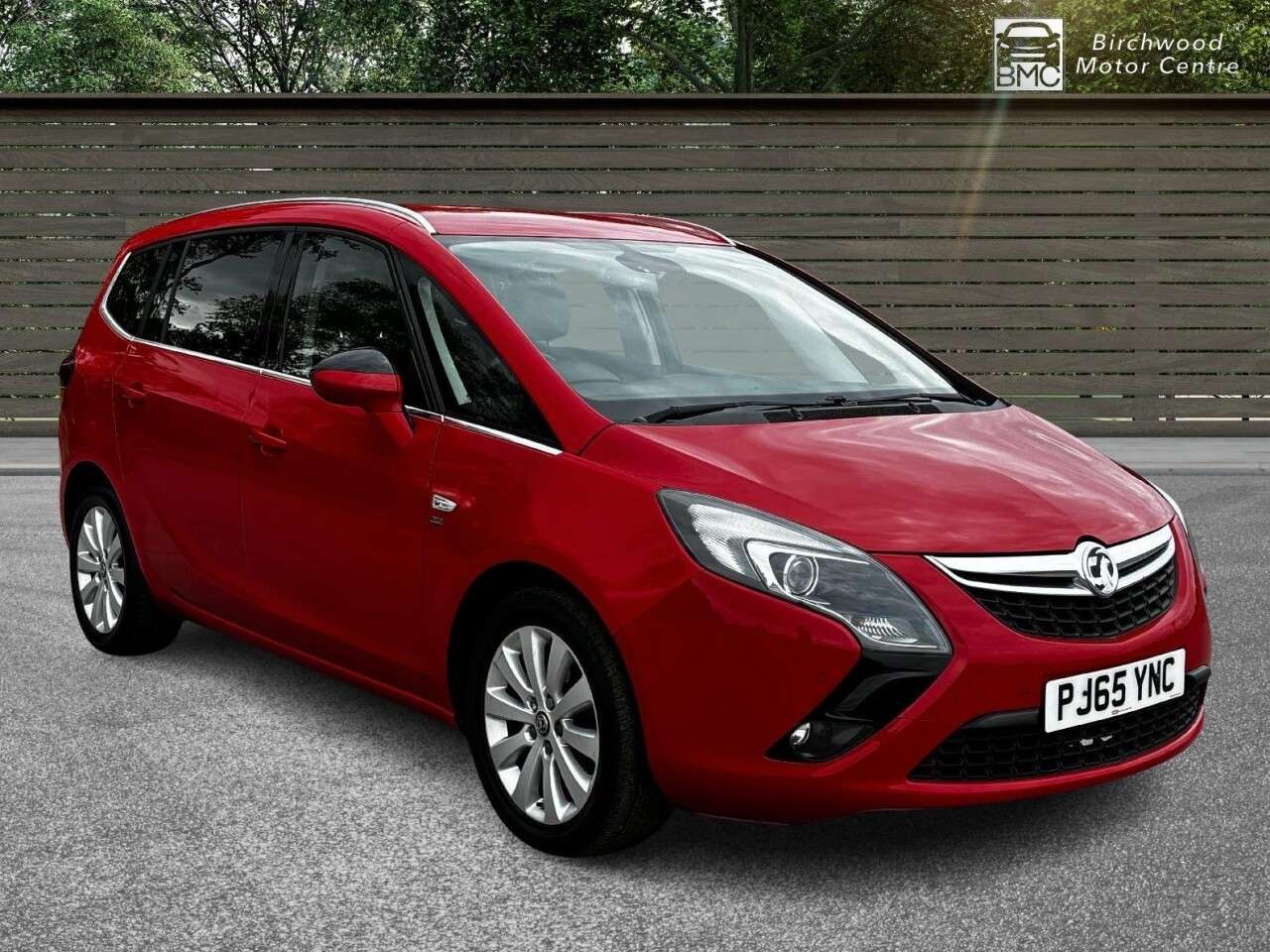 A 2015 VAUXHALL ZAFIRA TOURER 1.4i Turbo SE MPV 5dr Petrol Auto Euro 6 (140 ps) RARE 7 SEATER AUTOMATIC A 2015 VAUXHALL ZAFIRA TOURER 1.4i Turbo SE MPV 5dr Petrol Auto Euro 6 (140 ps) RARE 7 SEATER AUTOMATIC