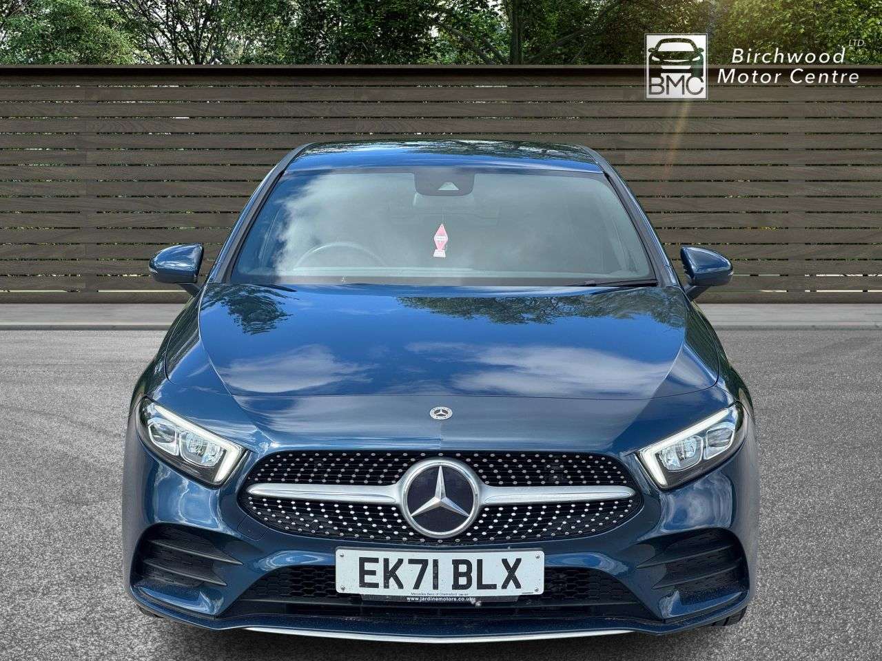 A 2021 MERCEDES-BENZ A-CLASS 1.3 A180 AMG Line Hatchback 5dr Petrol 7G-DCT Euro 6 (s/s) (136 ps) FULL SE A 2021 MERCEDES-BENZ A-CLASS 1.3 A180 AMG Line Hatchback 5dr Petrol 7G-DCT Euro 6 (s/s) (136 ps) FULL SE