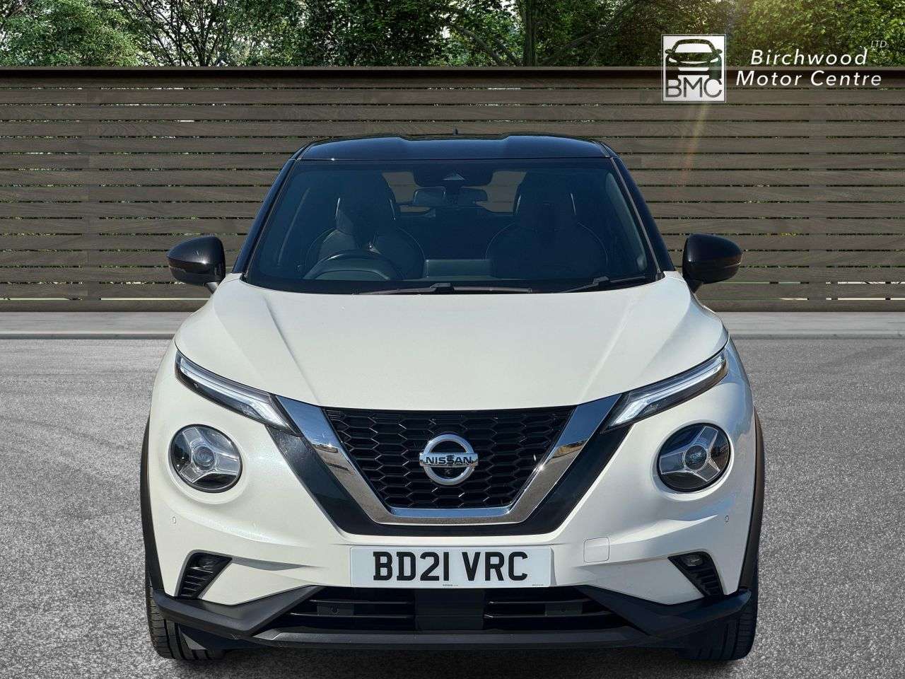 A 2021 NISSAN JUKE 1.0 DIG-T Tekna+ SUV 5dr Petrol DCT Auto Euro 6 (s/s) (114 ps) FULL SERVICE A 2021 NISSAN JUKE 1.0 DIG-T Tekna+ SUV 5dr Petrol DCT Auto Euro 6 (s/s) (114 ps) FULL SERVICE