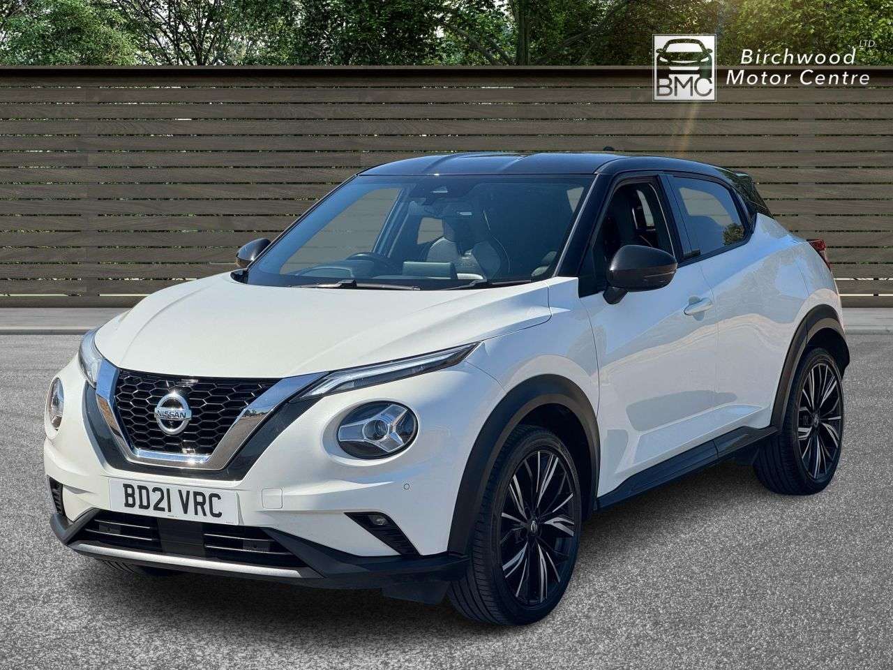 A 2021 NISSAN JUKE 1.0 DIG-T Tekna+ SUV 5dr Petrol DCT Auto Euro 6 (s/s) (114 ps) FULL SERVICE A 2021 NISSAN JUKE 1.0 DIG-T Tekna+ SUV 5dr Petrol DCT Auto Euro 6 (s/s) (114 ps) FULL SERVICE