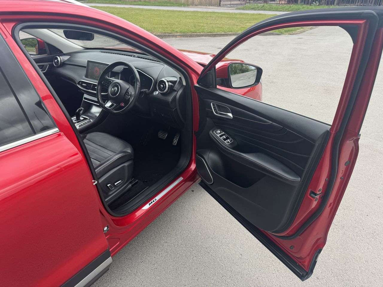 2023 MG MG HS 2023 MG MG HS