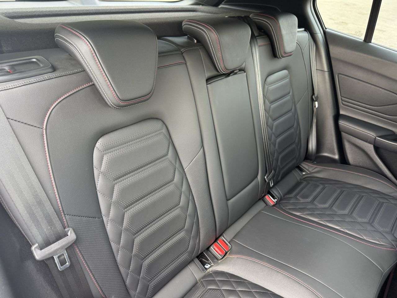 2022 FORD FOCUS 2022 FORD FOCUS