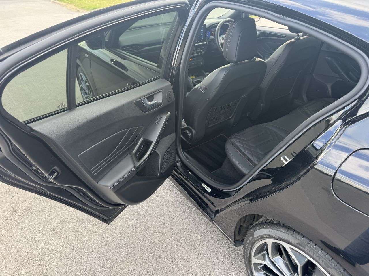 2022 FORD FOCUS 2022 FORD FOCUS