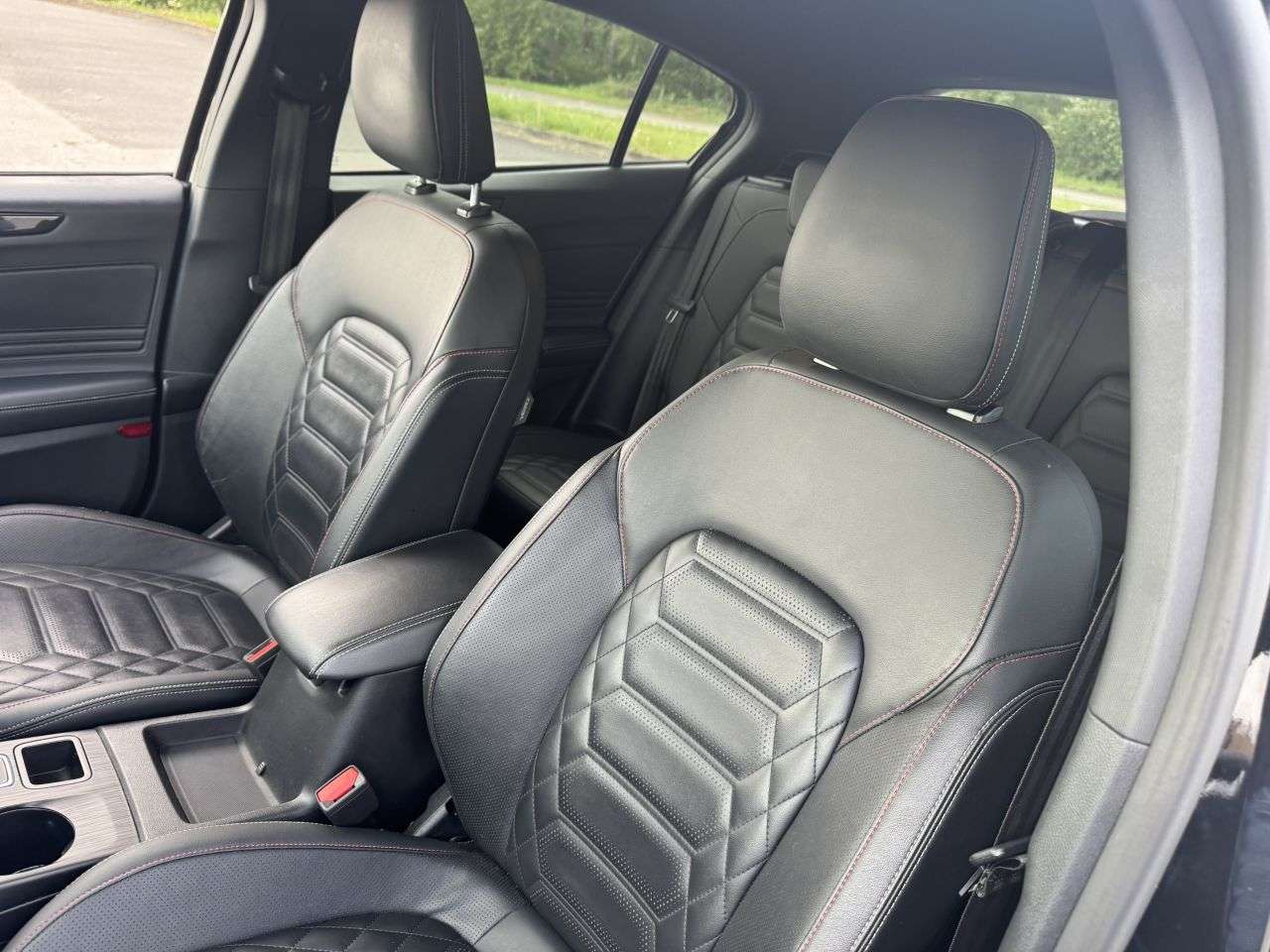 2022 FORD FOCUS 2022 FORD FOCUS