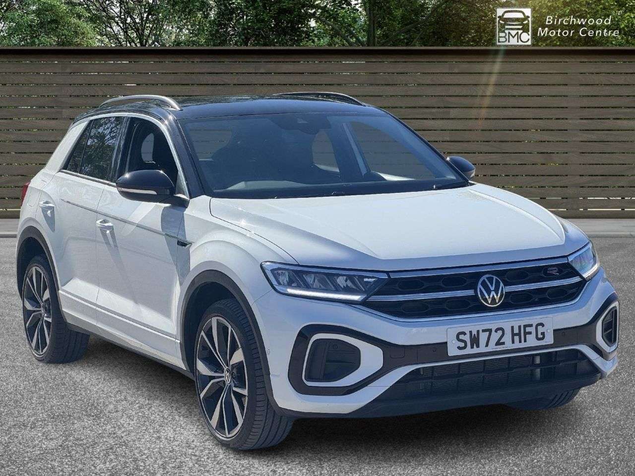 A 2023 VOLKSWAGEN T-ROC 2.0 TDI R-Line SUV 5dr Diesel DSG 4Motion Euro 6 (s/s) (150 ps) FULL SERVIC A 2023 VOLKSWAGEN T-ROC 2.0 TDI R-Line SUV 5dr Diesel DSG 4Motion Euro 6 (s/s) (150 ps) FULL SERVIC