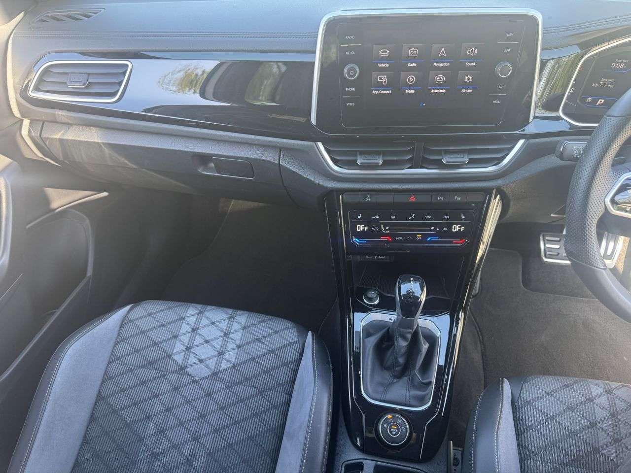 2023 VOLKSWAGEN T-ROC 2023 VOLKSWAGEN T-ROC