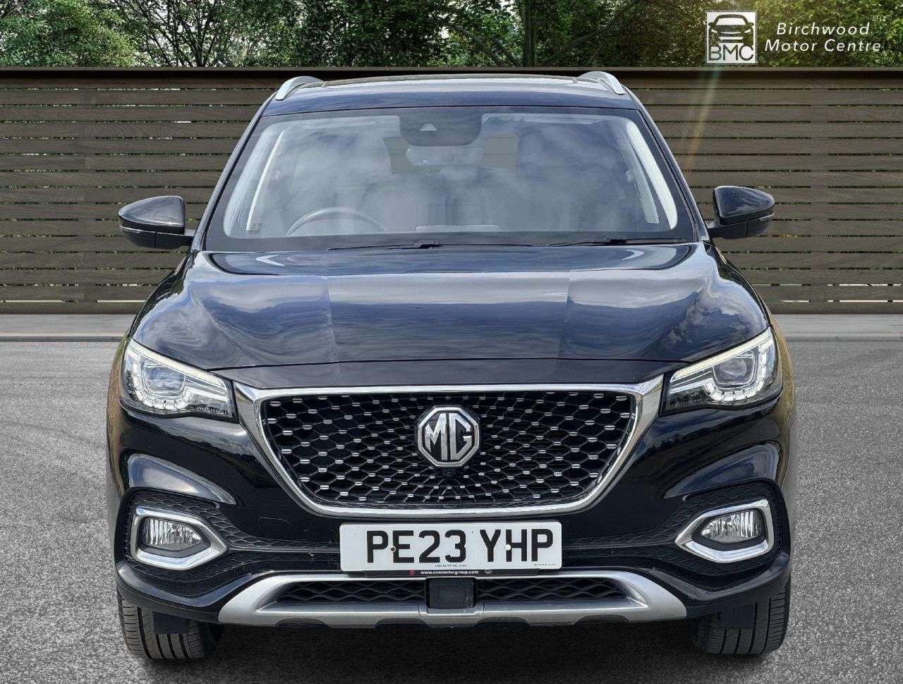 A 2023 MG MG HS 1.5 T-GDI Exclusive SUV 5dr Petrol DCT Euro 6 (s/s) (162 ps) FULL SERVICE H A 2023 MG MG HS 1.5 T-GDI Exclusive SUV 5dr Petrol DCT Euro 6 (s/s) (162 ps) FULL SERVICE H