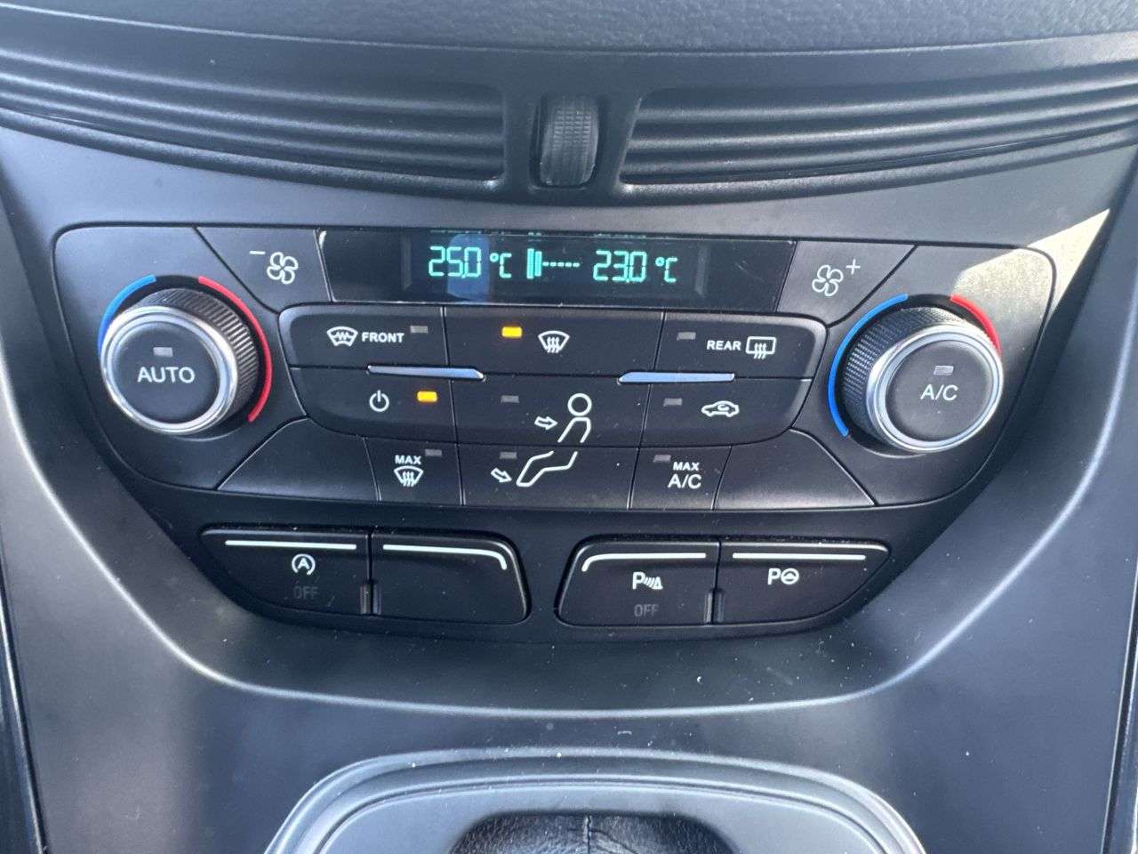 2018 FORD KUGA 2018 FORD KUGA