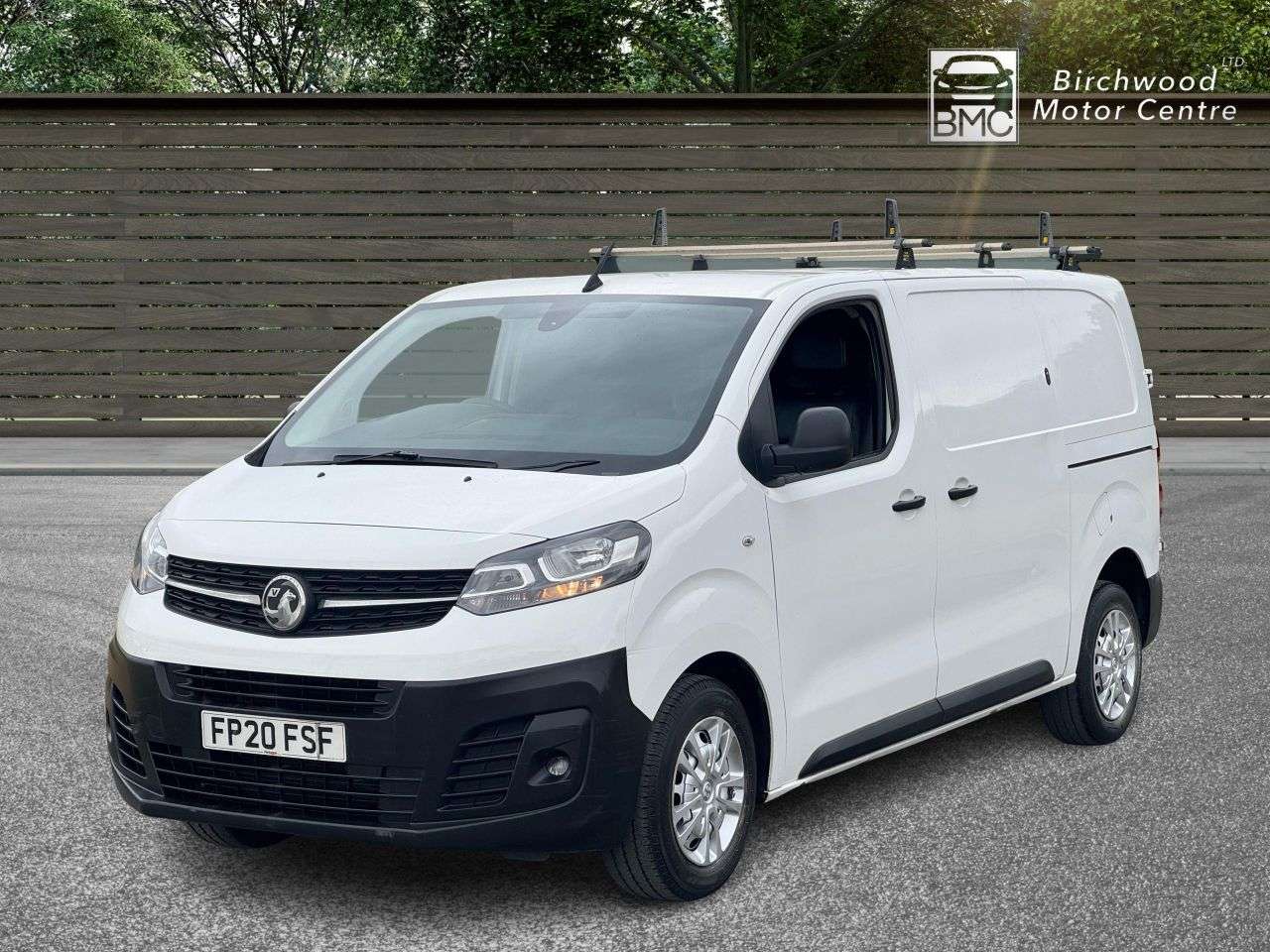 A 2020 VAUXHALL VIVARO 2.0 Turbo D 3100 Dynamic Panel Van 6dr Diesel Manual L1 H1 Euro 6 (s/s) (12 A 2020 VAUXHALL VIVARO 2.0 Turbo D 3100 Dynamic Panel Van 6dr Diesel Manual L1 H1 Euro 6 (s/s) (12