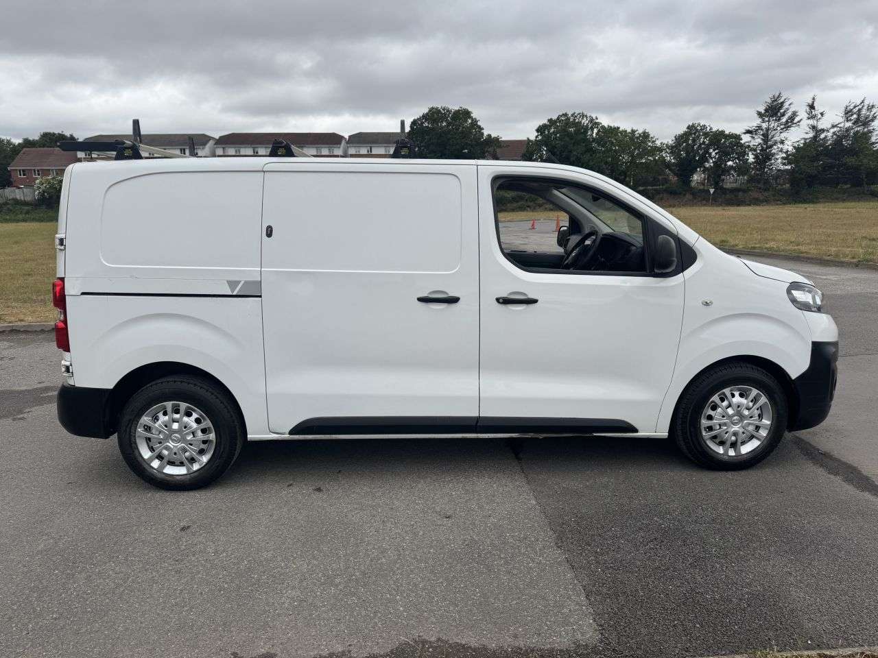 2020 VAUXHALL VIVARO 2020 VAUXHALL VIVARO