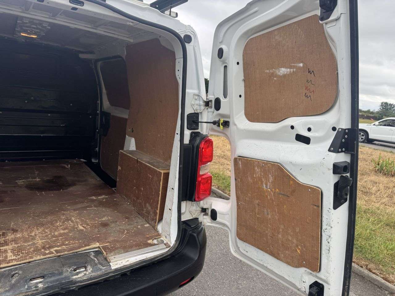 2020 VAUXHALL VIVARO 2020 VAUXHALL VIVARO