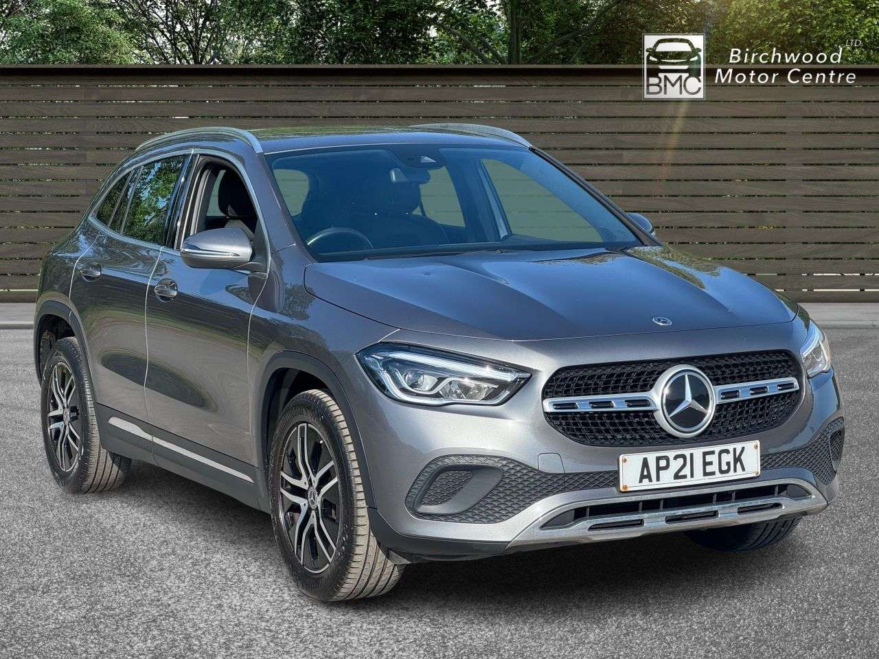 A 2021 MERCEDES-BENZ GLA 1.3 GLA200 Sport SUV 5dr Petrol 7G-DCT Euro 6 (s/s) (163 ps) FULL SERVICE H A 2021 MERCEDES-BENZ GLA 1.3 GLA200 Sport SUV 5dr Petrol 7G-DCT Euro 6 (s/s) (163 ps) FULL SERVICE H