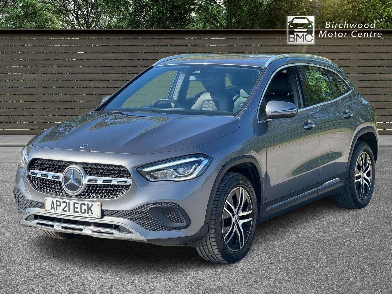 A 2021 MERCEDES-BENZ GLA 1.3 GLA200 Sport SUV 5dr Petrol 7G-DCT Euro 6 (s/s) (163 ps) FULL SERVICE H A 2021 MERCEDES-BENZ GLA 1.3 GLA200 Sport SUV 5dr Petrol 7G-DCT Euro 6 (s/s) (163 ps) FULL SERVICE H