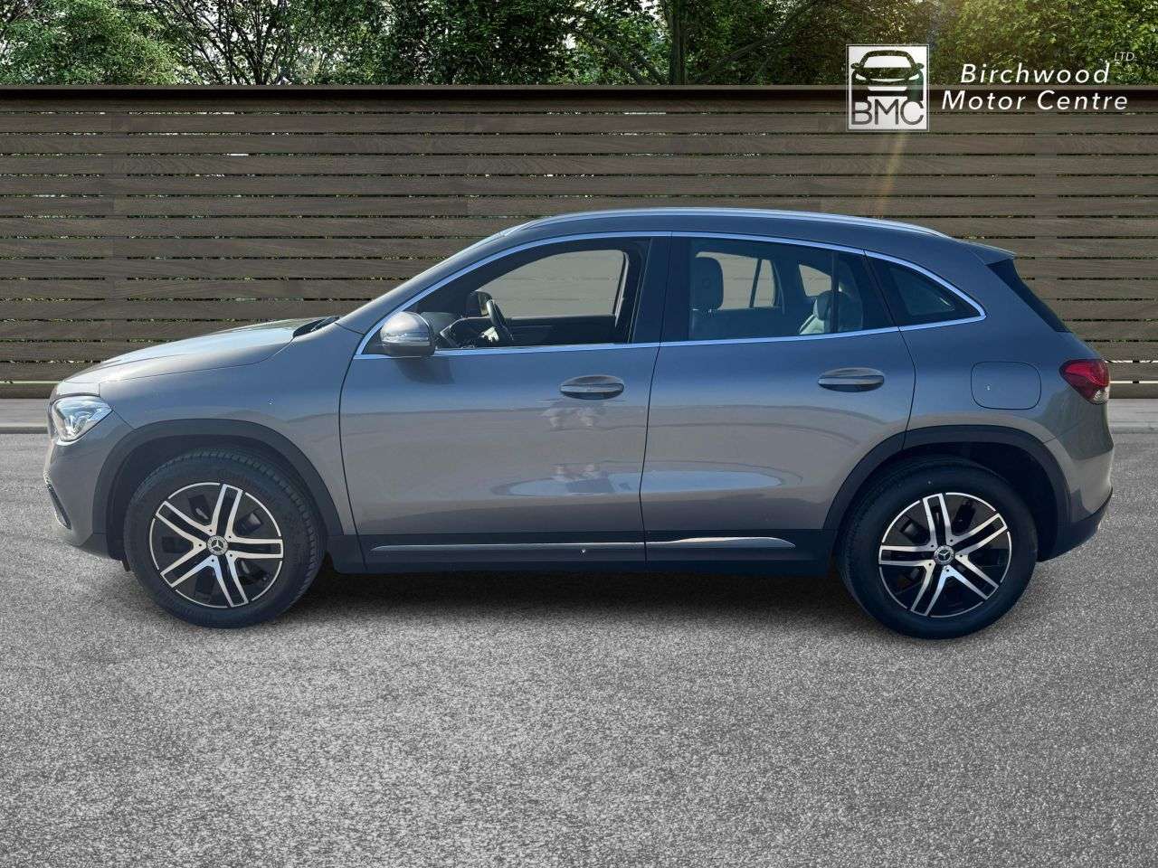 A 2021 MERCEDES-BENZ GLA 1.3 GLA200 Sport SUV 5dr Petrol 7G-DCT Euro 6 (s/s) (163 ps) FULL SERVICE H A 2021 MERCEDES-BENZ GLA 1.3 GLA200 Sport SUV 5dr Petrol 7G-DCT Euro 6 (s/s) (163 ps) FULL SERVICE H