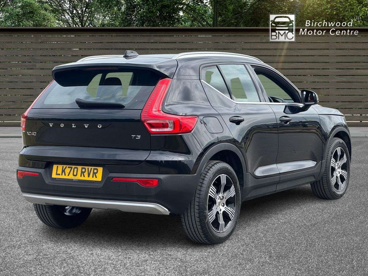 2021 VOLVO XC40 2021 VOLVO XC40