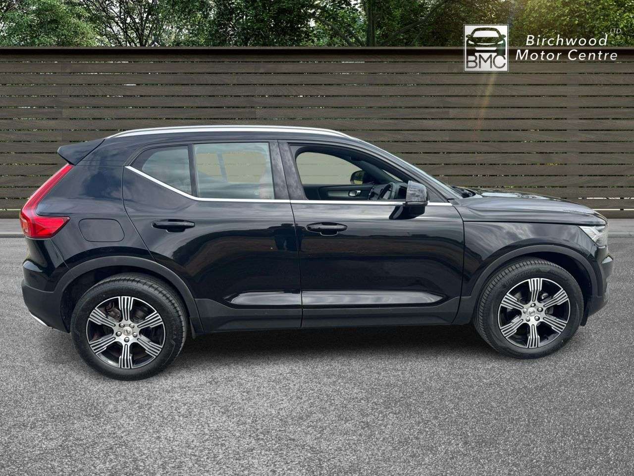 2021 VOLVO XC40 2021 VOLVO XC40
