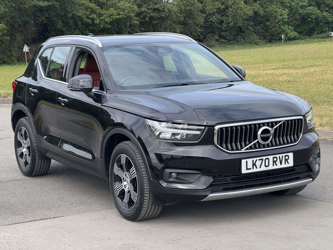 2021 VOLVO XC40 2021 VOLVO XC40