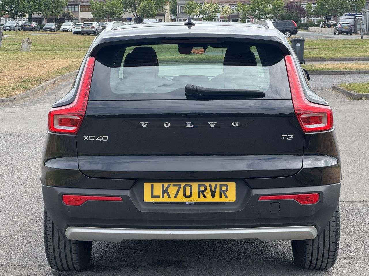 2021 VOLVO XC40 2021 VOLVO XC40