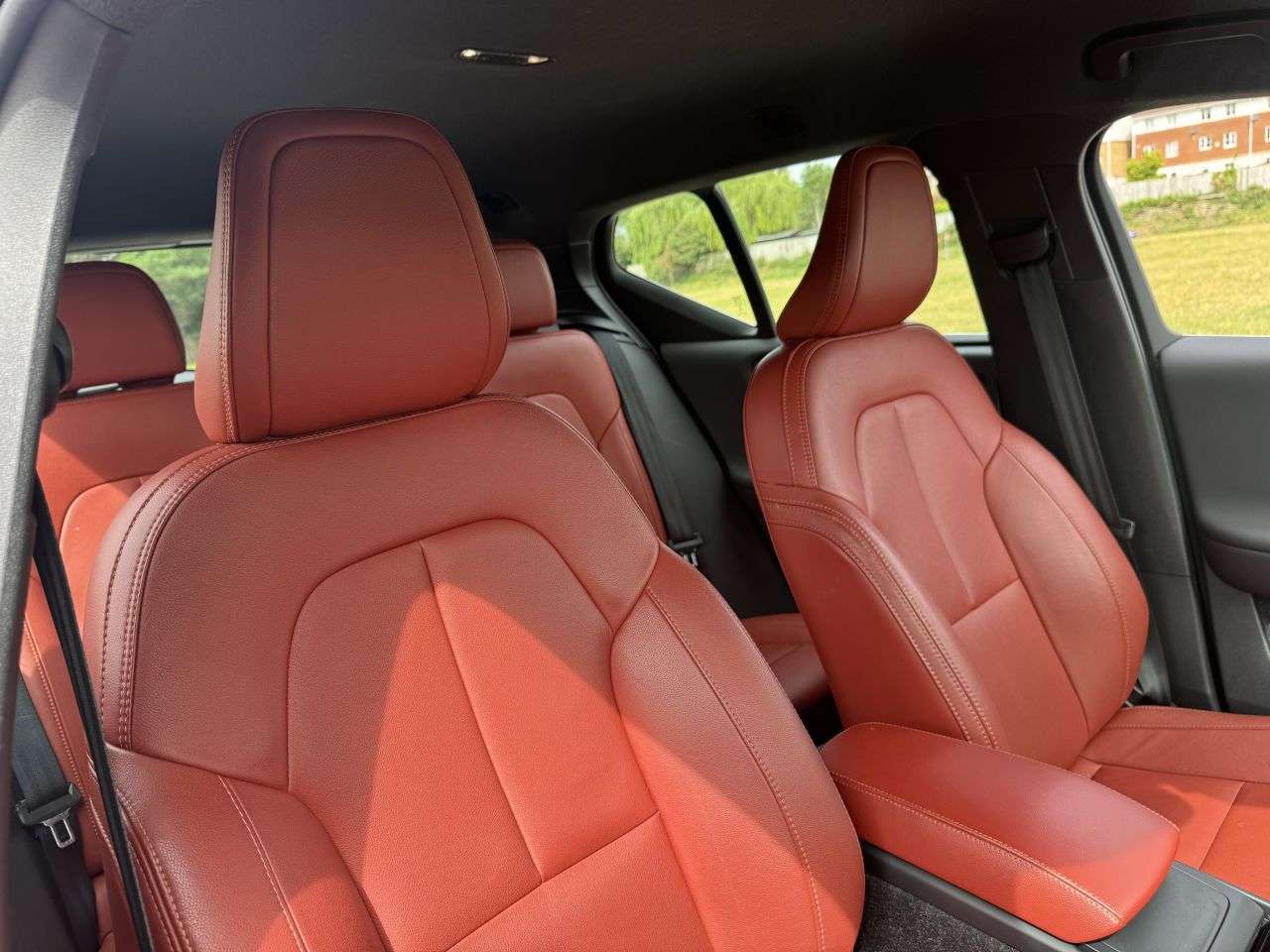 2021 VOLVO XC40 2021 VOLVO XC40