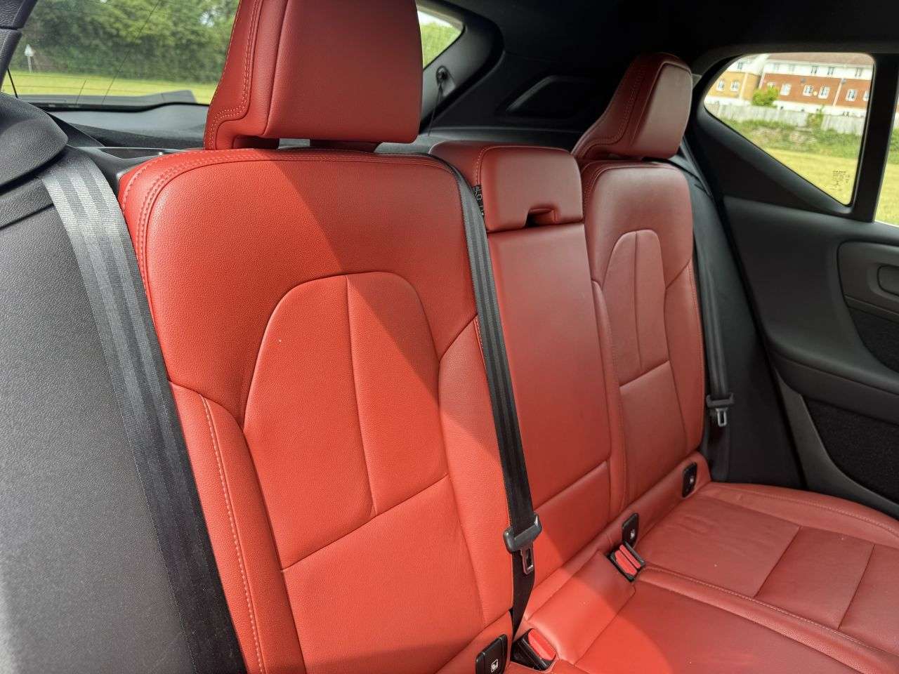 2021 VOLVO XC40 2021 VOLVO XC40
