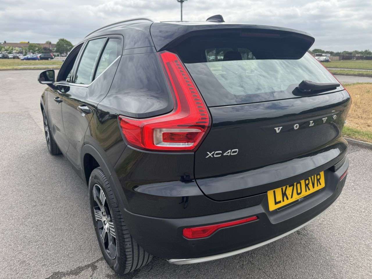 2021 VOLVO XC40 2021 VOLVO XC40