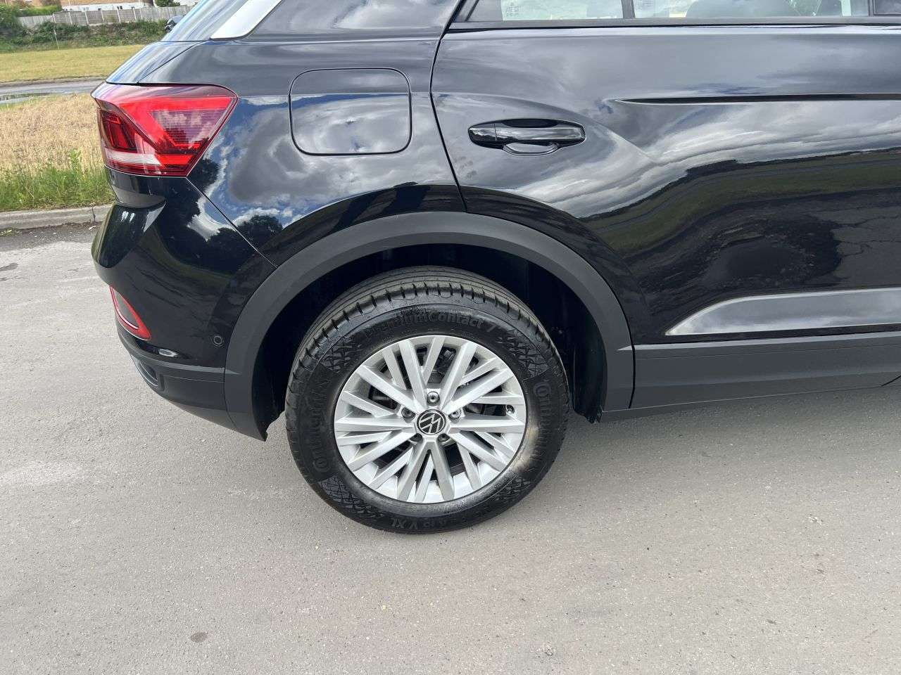2023 VOLKSWAGEN T-ROC 2023 VOLKSWAGEN T-ROC