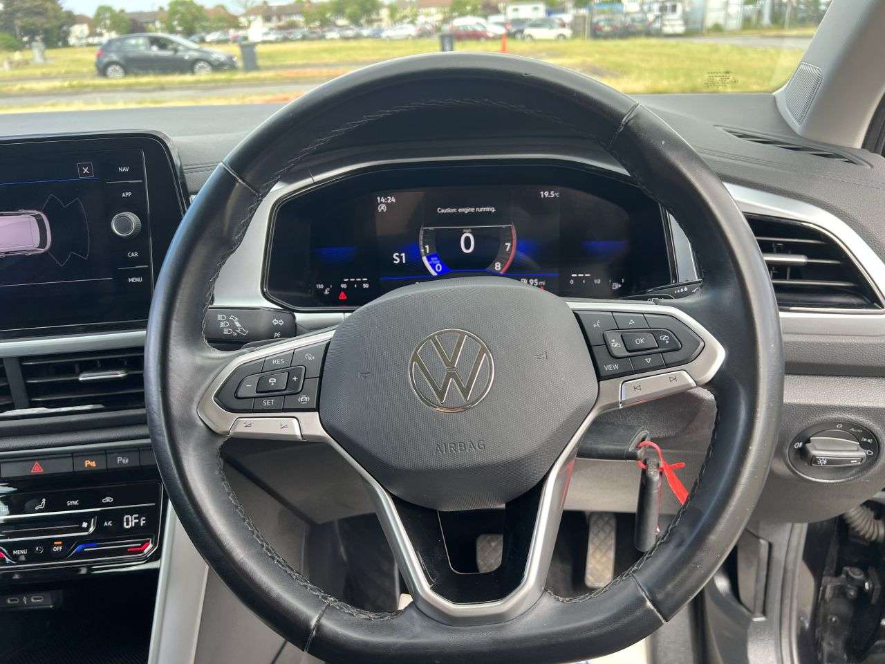 2023 VOLKSWAGEN T-ROC 2023 VOLKSWAGEN T-ROC