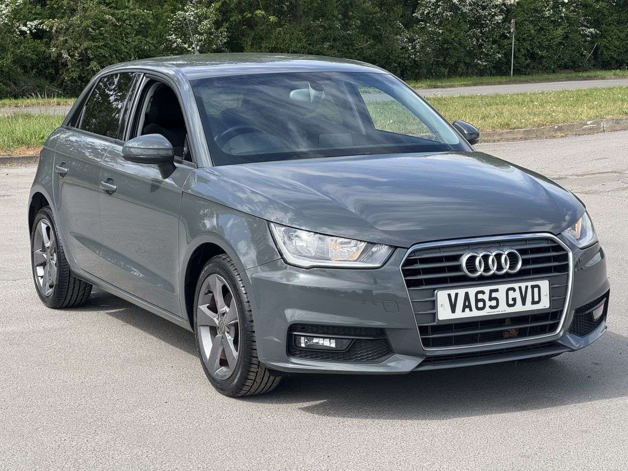 2016 AUDI A1 2016 AUDI A1