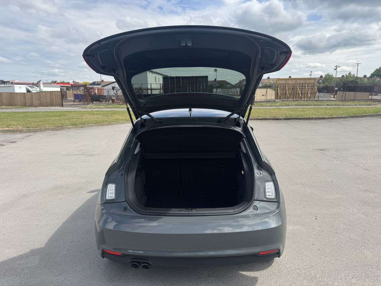 2016 AUDI A1 2016 AUDI A1