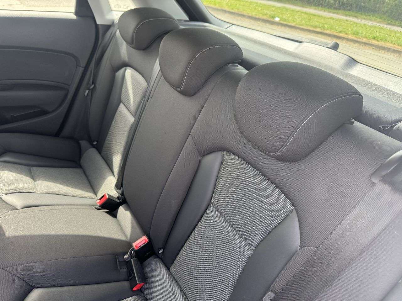 2016 AUDI A1 2016 AUDI A1