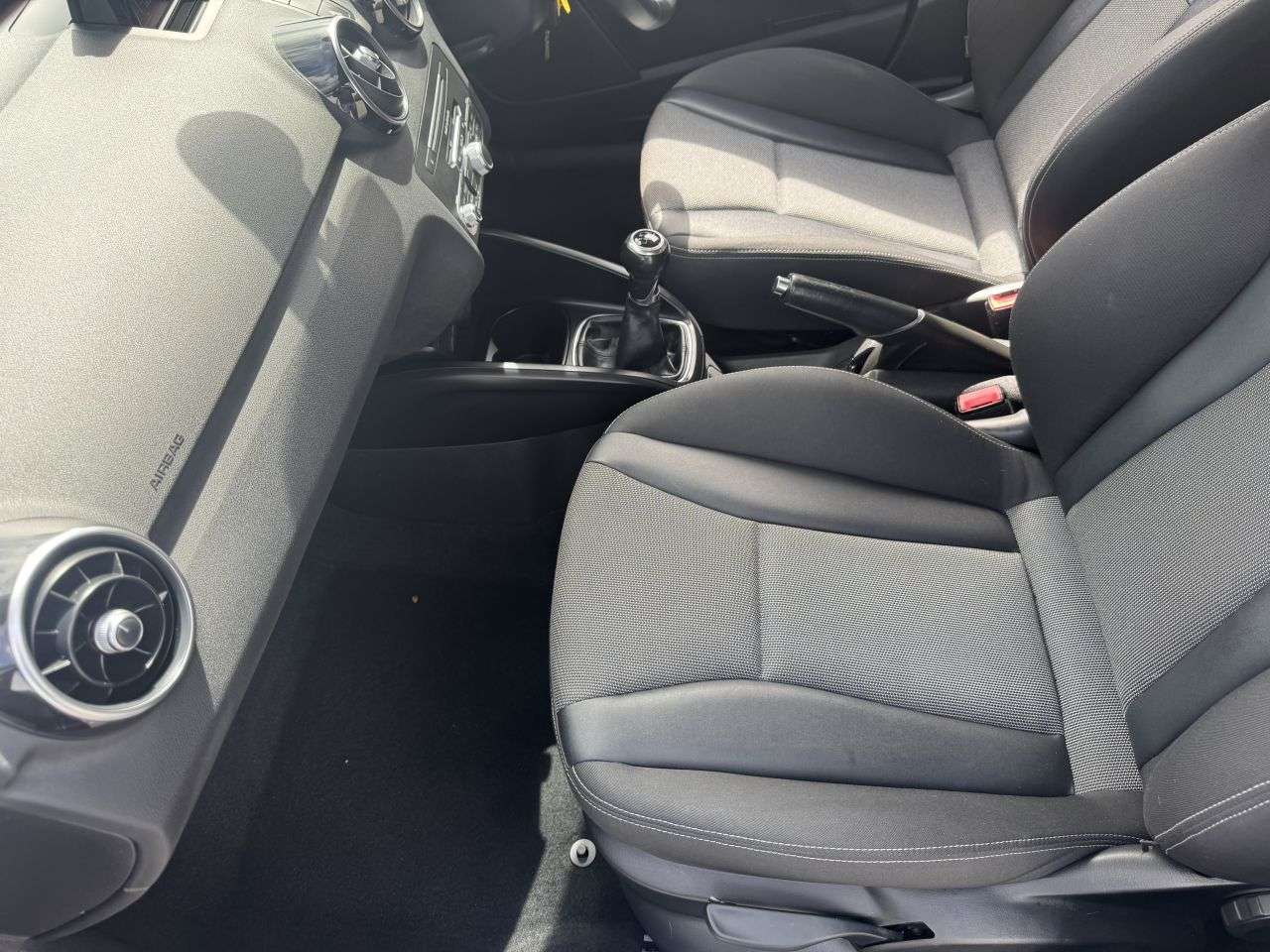 2016 AUDI A1 2016 AUDI A1