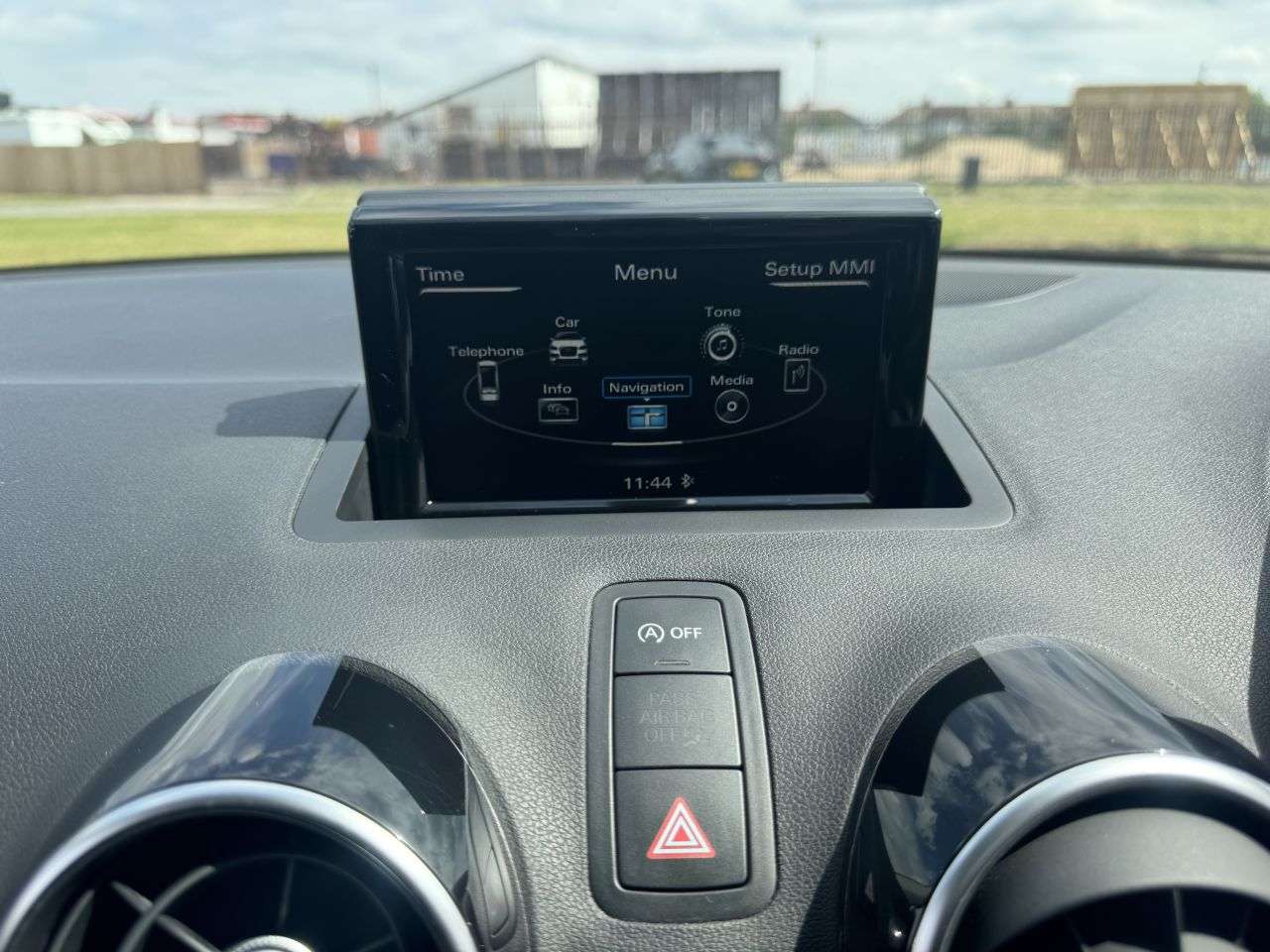 2016 AUDI A1 2016 AUDI A1
