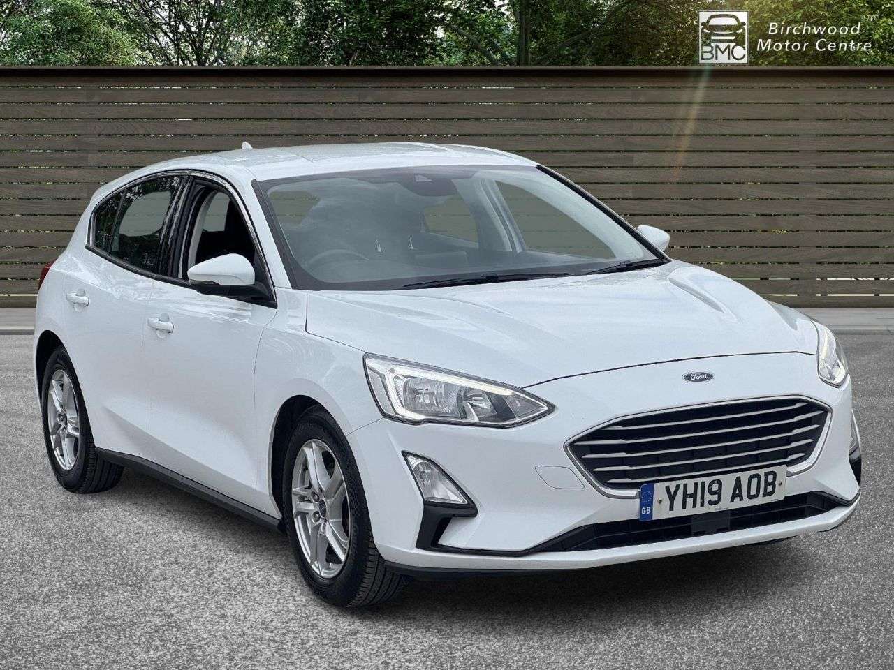 A 2019 FORD FOCUS 1.0T EcoBoost Zetec Hatchback 5dr Petrol Manual Euro 6 (s/s) (100 ps) HISTO A 2019 FORD FOCUS 1.0T EcoBoost Zetec Hatchback 5dr Petrol Manual Euro 6 (s/s) (100 ps) HISTO