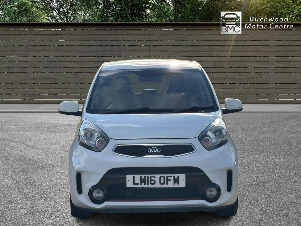 A 2016 KIA PICANTO 1.25 Chilli Hatchback 3dr Petrol Auto Euro 6 (84 bhp) A 2016 KIA PICANTO 1.25 Chilli Hatchback 3dr Petrol Auto Euro 6 (84 bhp)